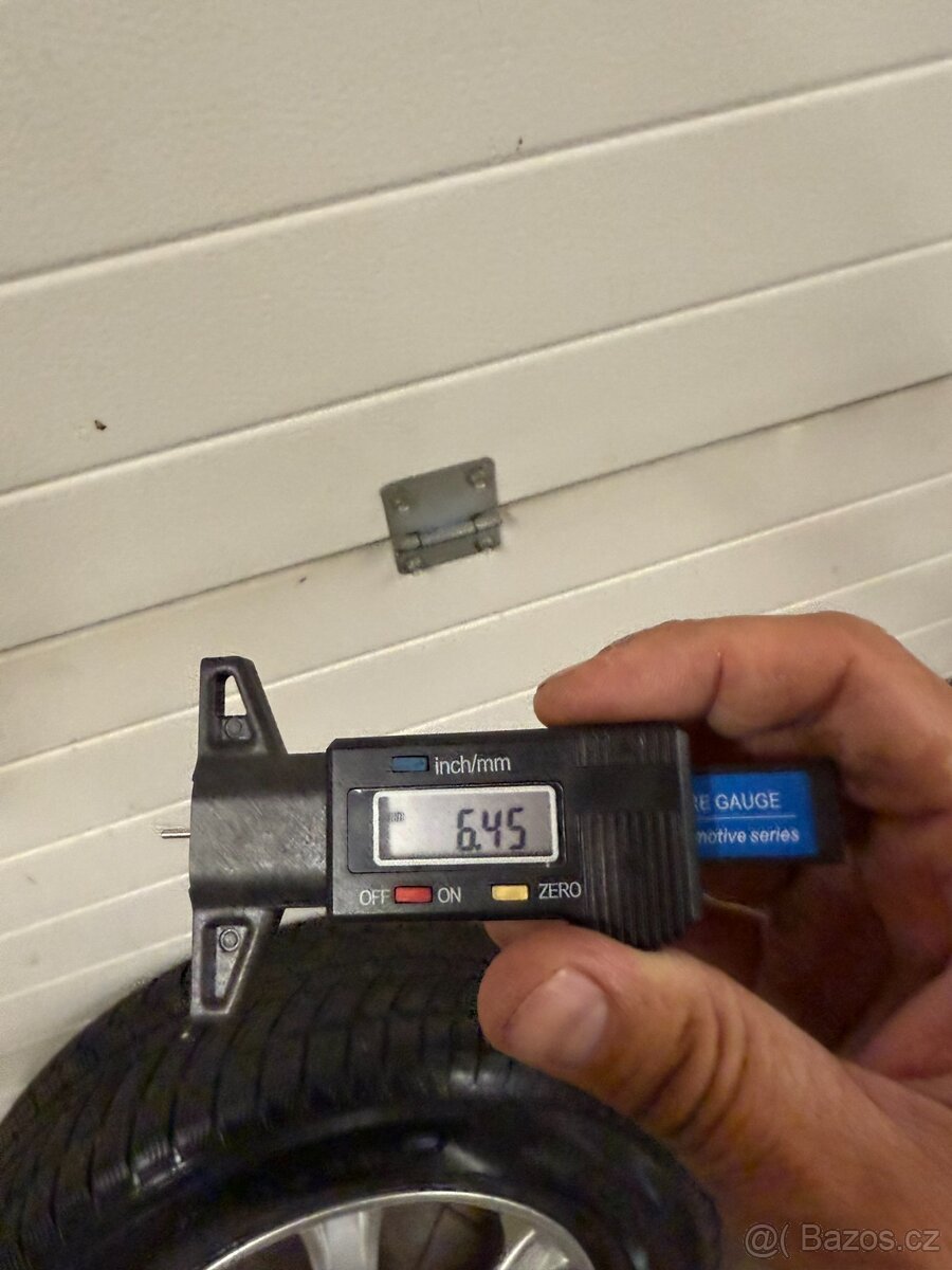 Zimní sada alu 215/70 R16, 5x114,3 - 3