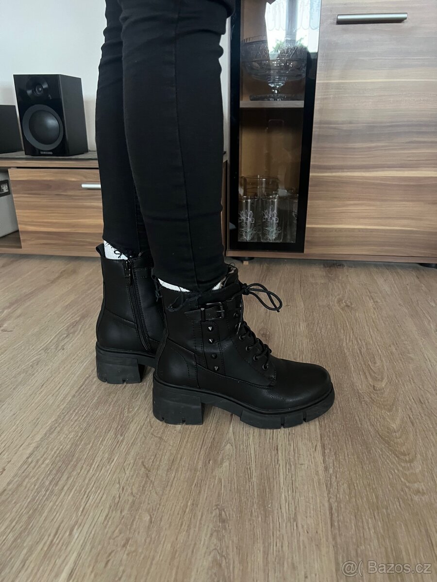 Dámské kotníčkové polokozačky - 3