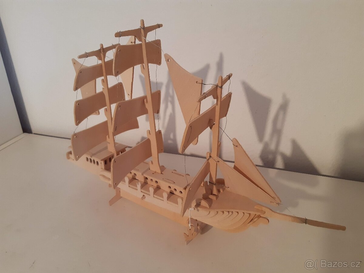 Model plachetnice - dřevěná skládačka - 3