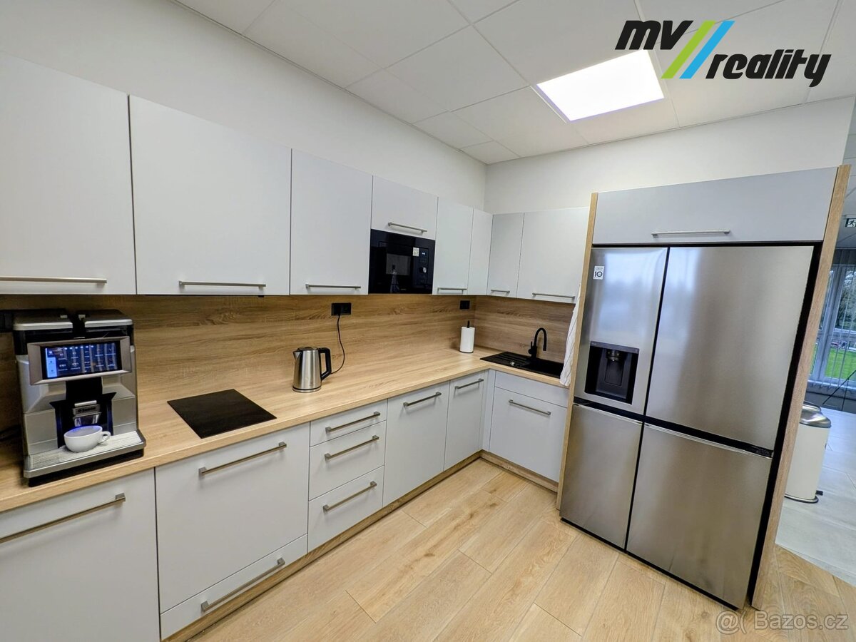 Milovice, pronájem moderních kanceláří o velikostech 20,5 m2 - 3