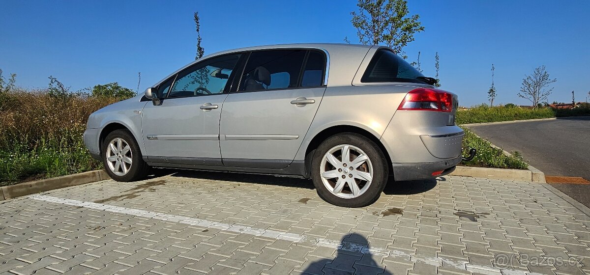 Renault Vel Satis - 3