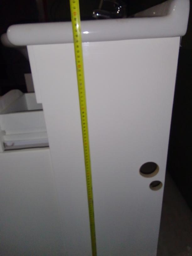 kOUPELNOVÁ SKŘÍNKA S UMYVADLEM - 3