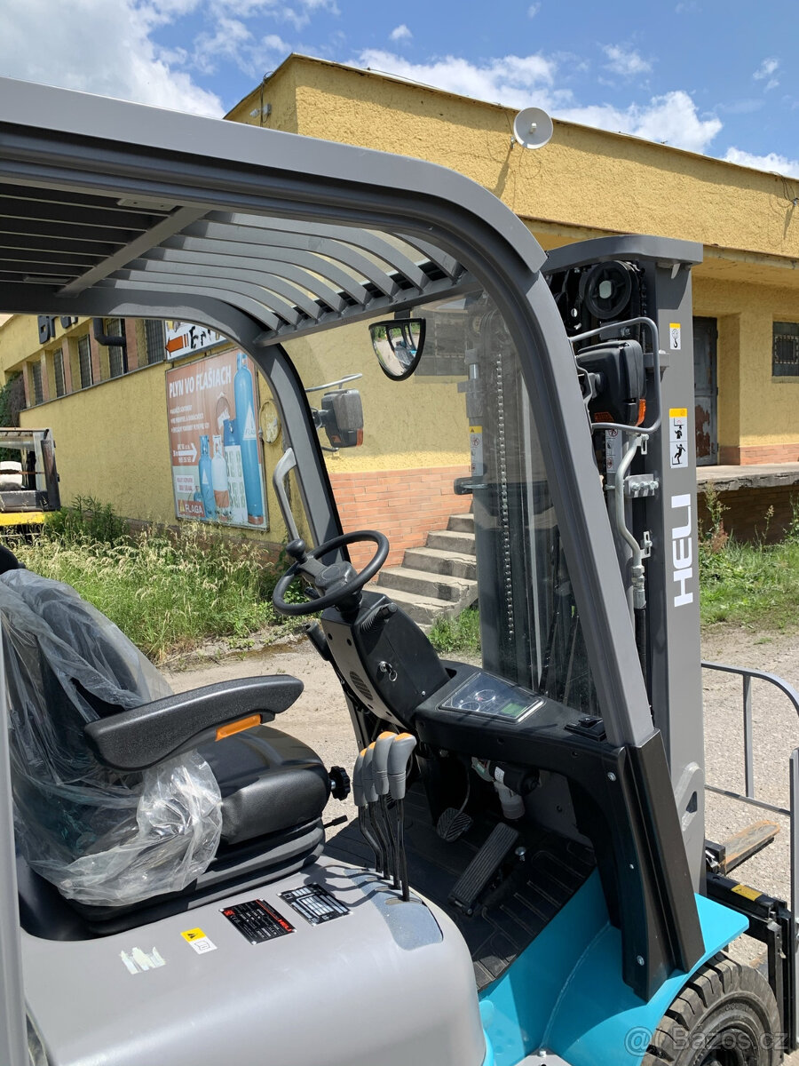 Heli CPYD 18, Nissan LPG, triplex, polokabína, 23 mth - 3