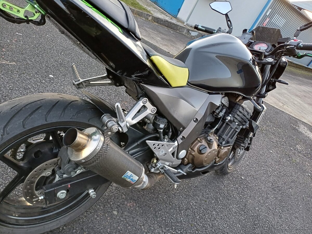 Kawasaki Z750 - 3