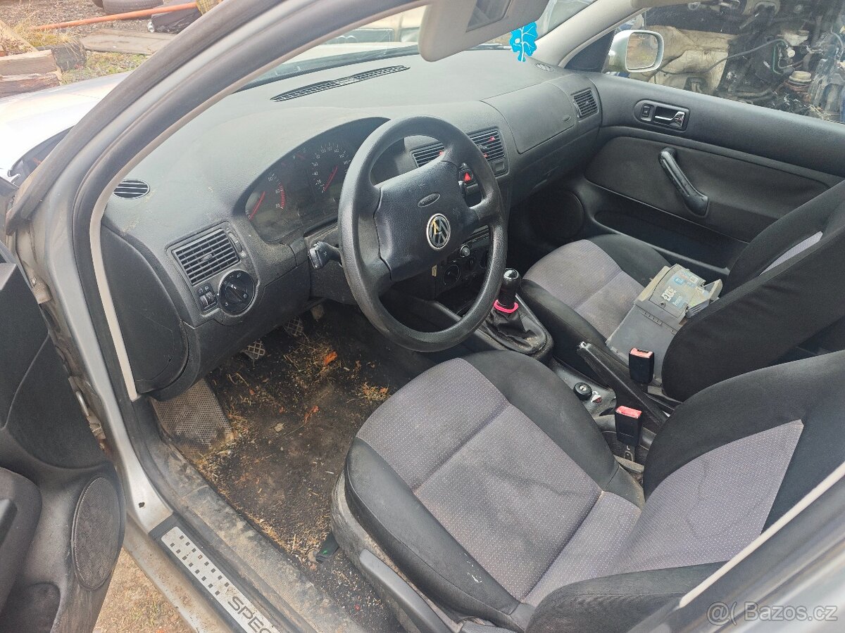 Volkswagen Golf IV 1.4 55kW ND - 3