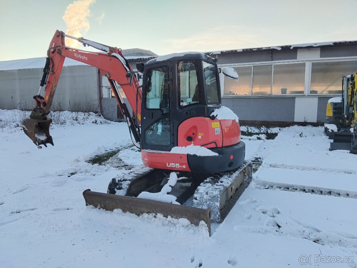 Pásový Bagr Kubota U55-4 - 3
