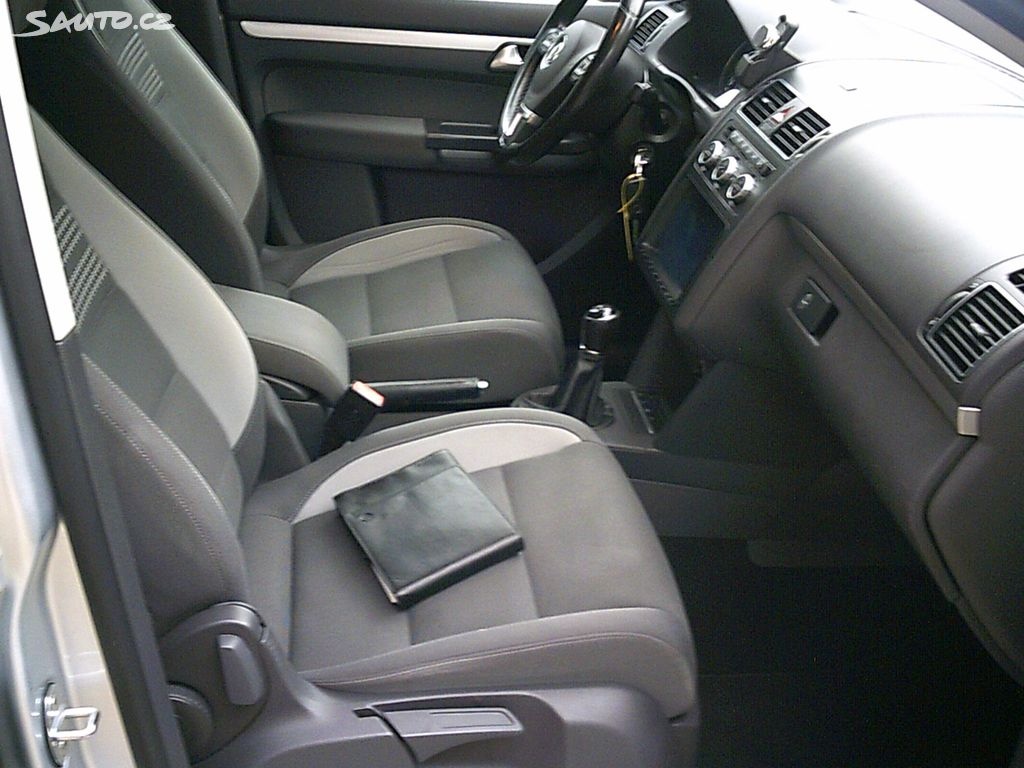 VOLKSWAGEN TOURAN Life, 1.6 tdi, 2013 - 3