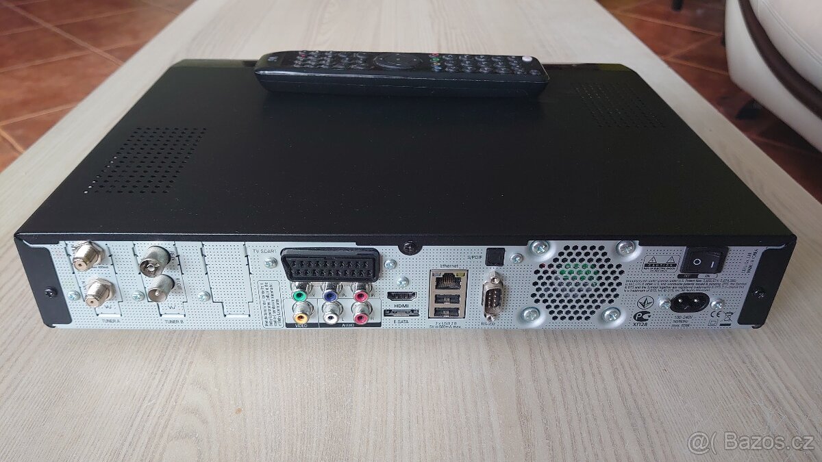 Satelitní přijímač Vu+ Duo2 1x Twin DVB S2 1x Twin DVB T2/C - 3
