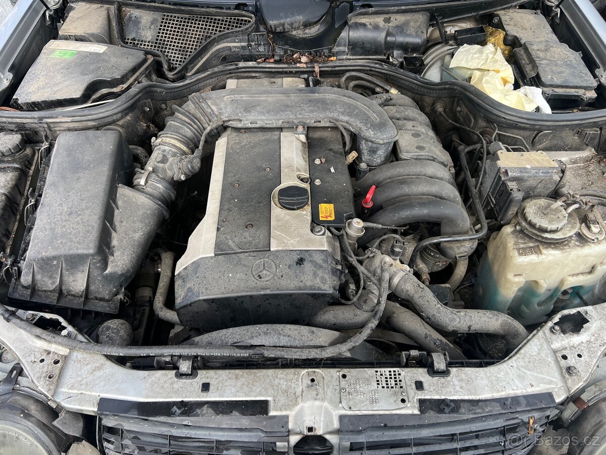 Mercedes Benz W210 E280 m104 - 3