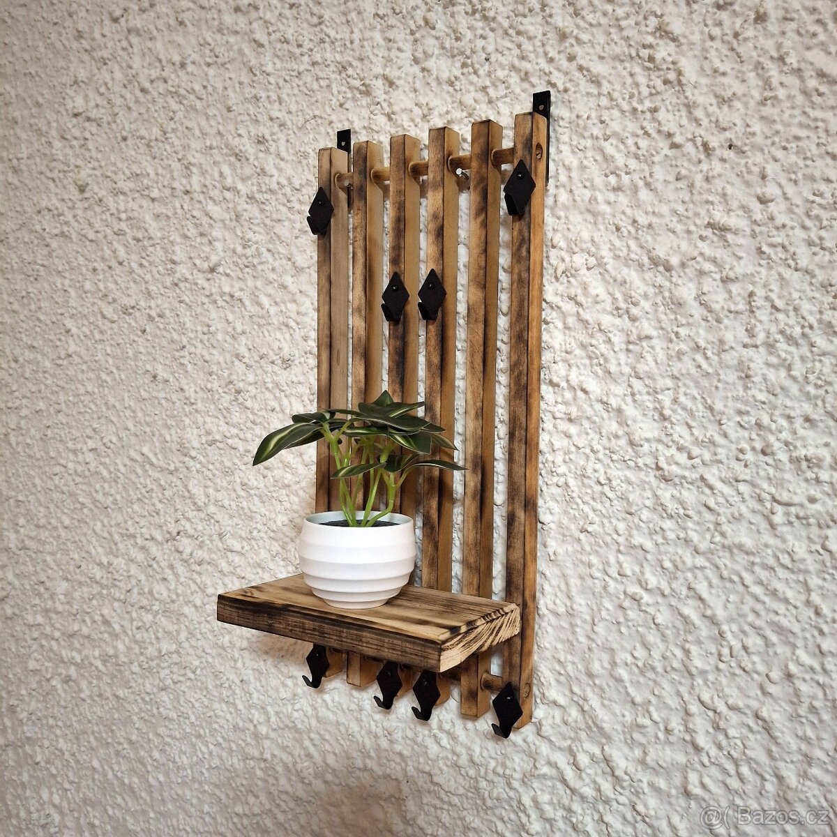Polička a věšák na klíče - 3