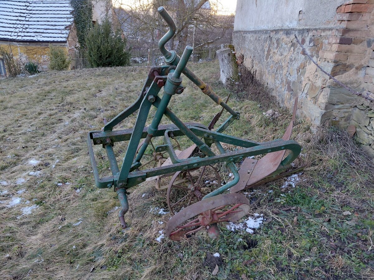 Pluh PN-252 za Zetor 25 - 3