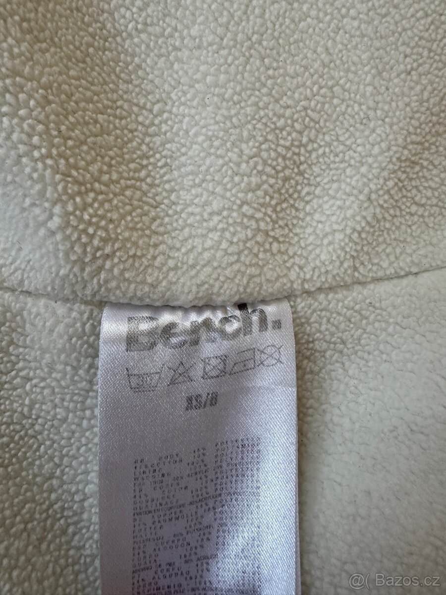 Bílá bunda Bench vel. XS - 3