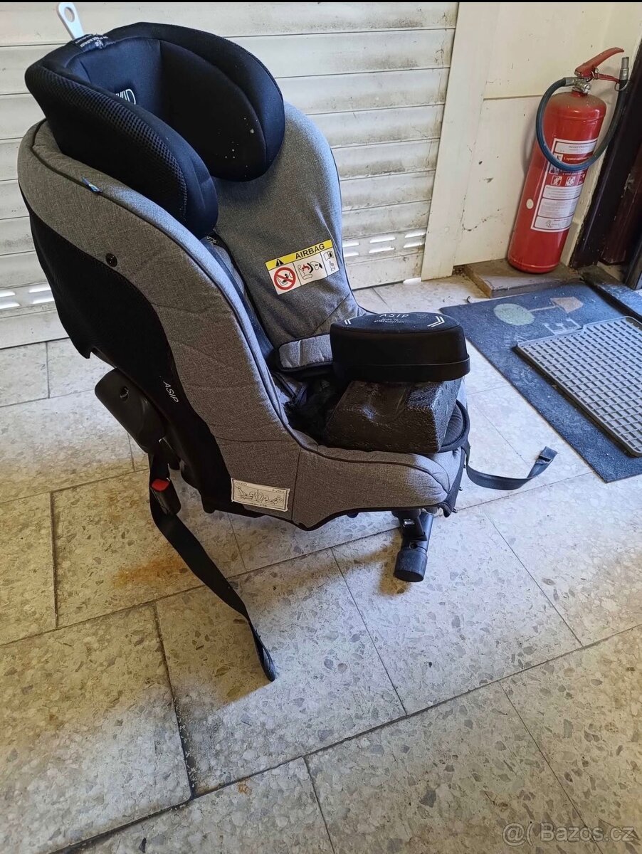 Autosedačka Axkid Minikid - 3