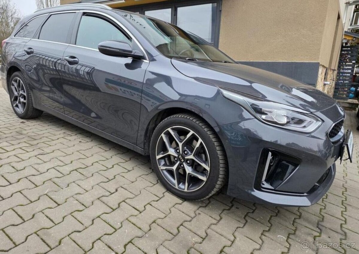 Kia Cee´d 1.6-GT-LINE-V ZÁRUCE - 3