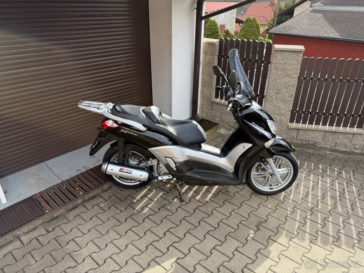 Yamaha Xcity 250 - 3