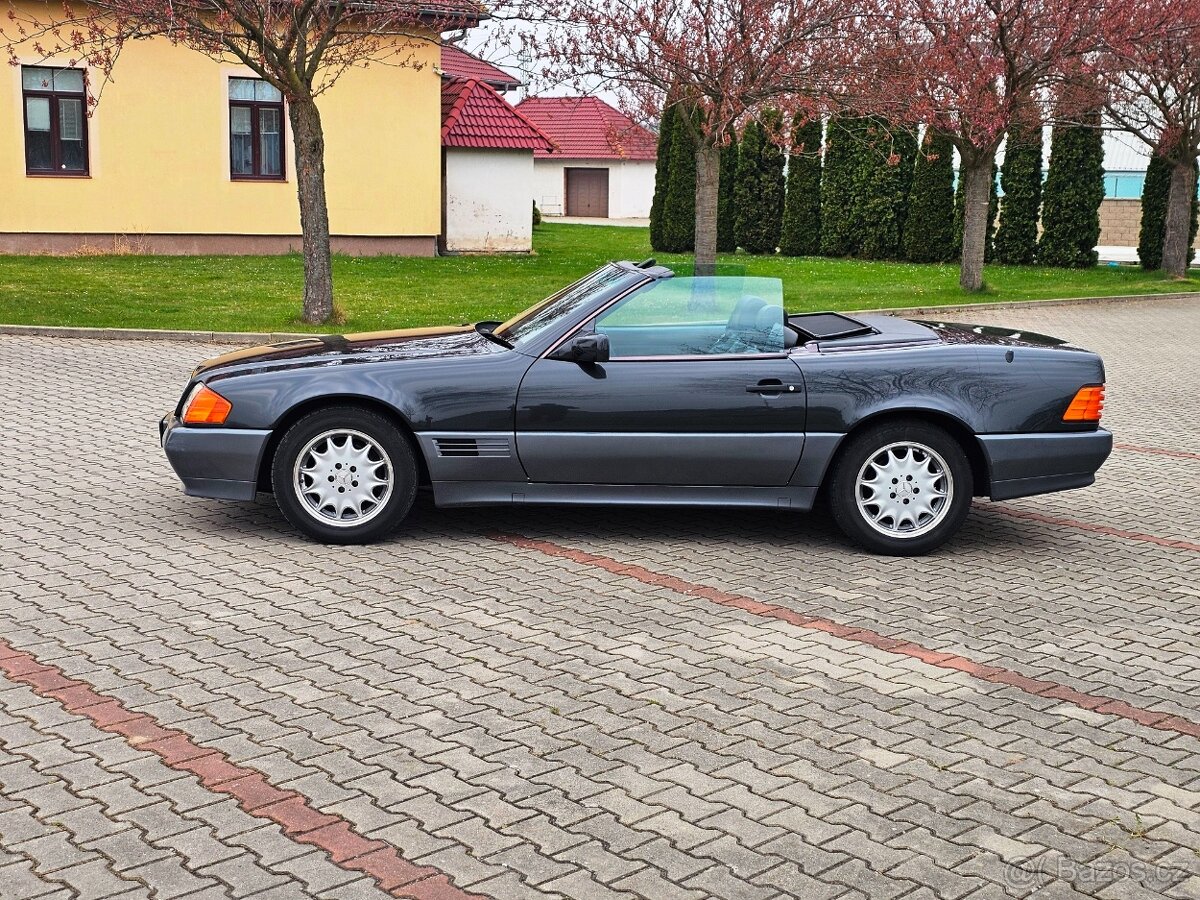 Mercedes-Benz R129 300-24SL Žehlička - 3