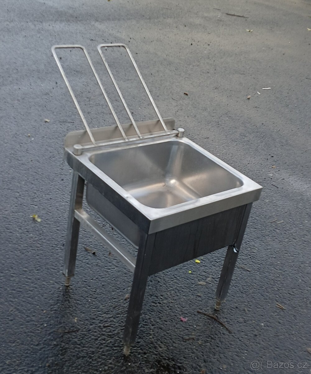 Nerezová výlevka - 3