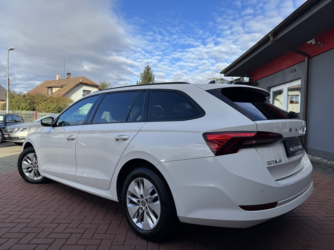 Škoda Octavia 2.0TDi Ambition Full LED Digi Klima Smartlink - 3
