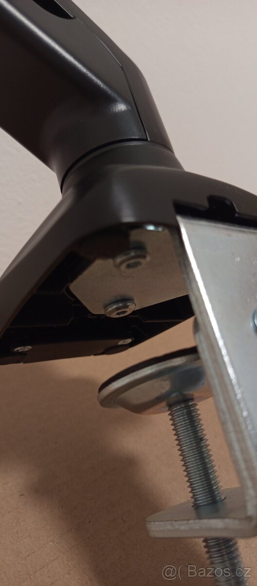 AlzaErgo Arm AR1.1 černý - 3