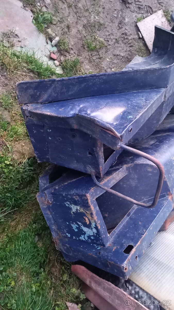 Zetor 25A/K-zadní blatníky - 3