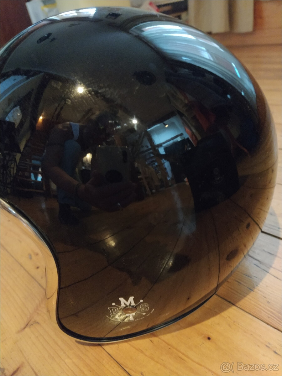 helma MT Le mans solid gloss black - 3