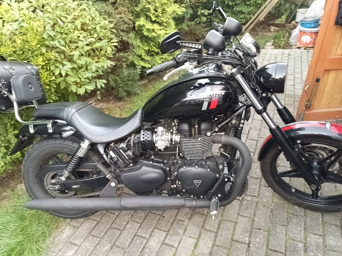 Triumph speedmaster - 3