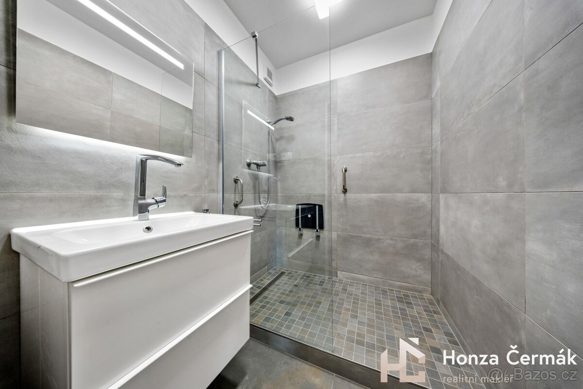 Prodej bytu 2+1 Felberova Svitavy - 3