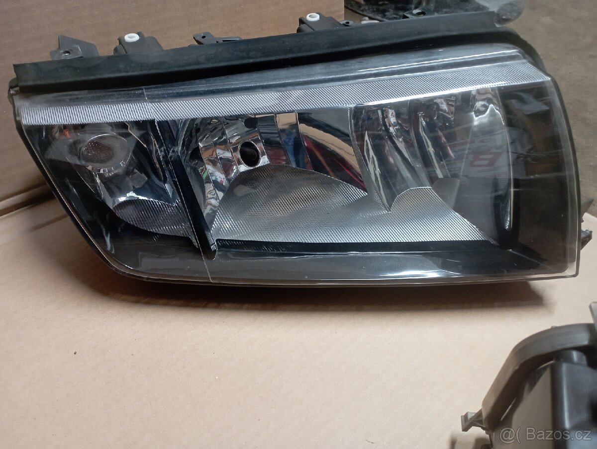 Škoda Fabia 1 přední světla - 3