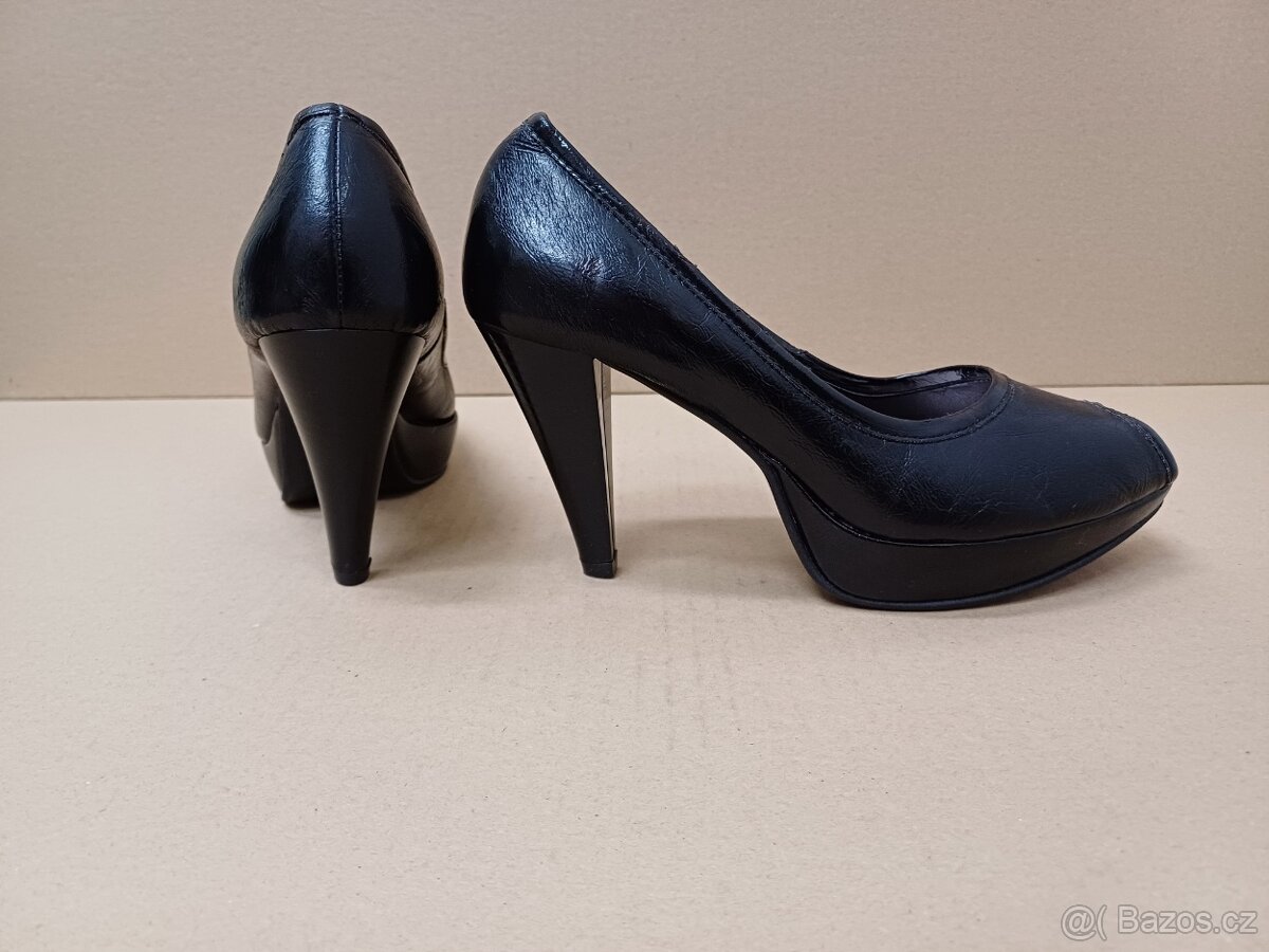Černé lodičky na platformě vel.36 - 3