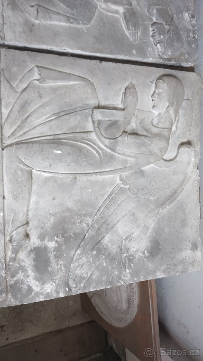 2xreliéf Anděl - 3
