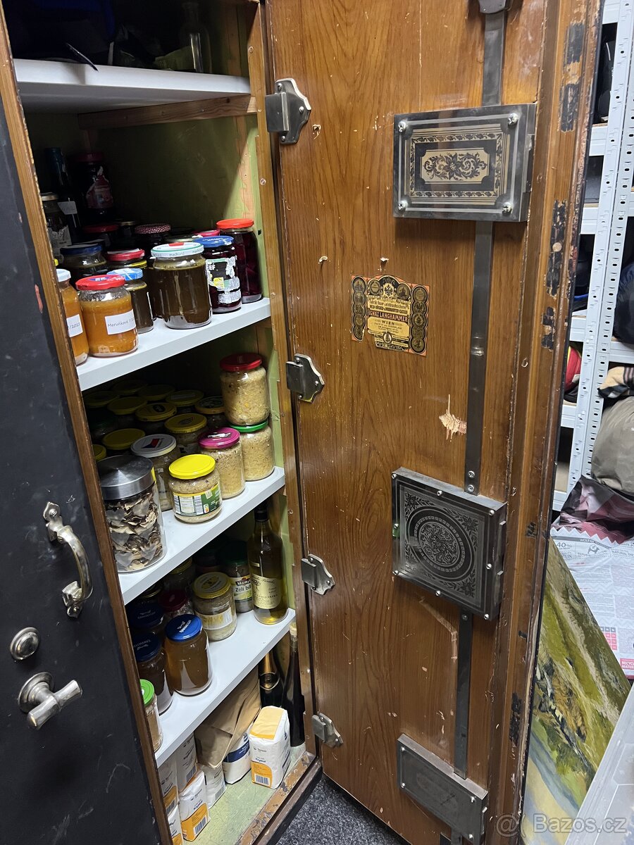 trezorová skříň - 3