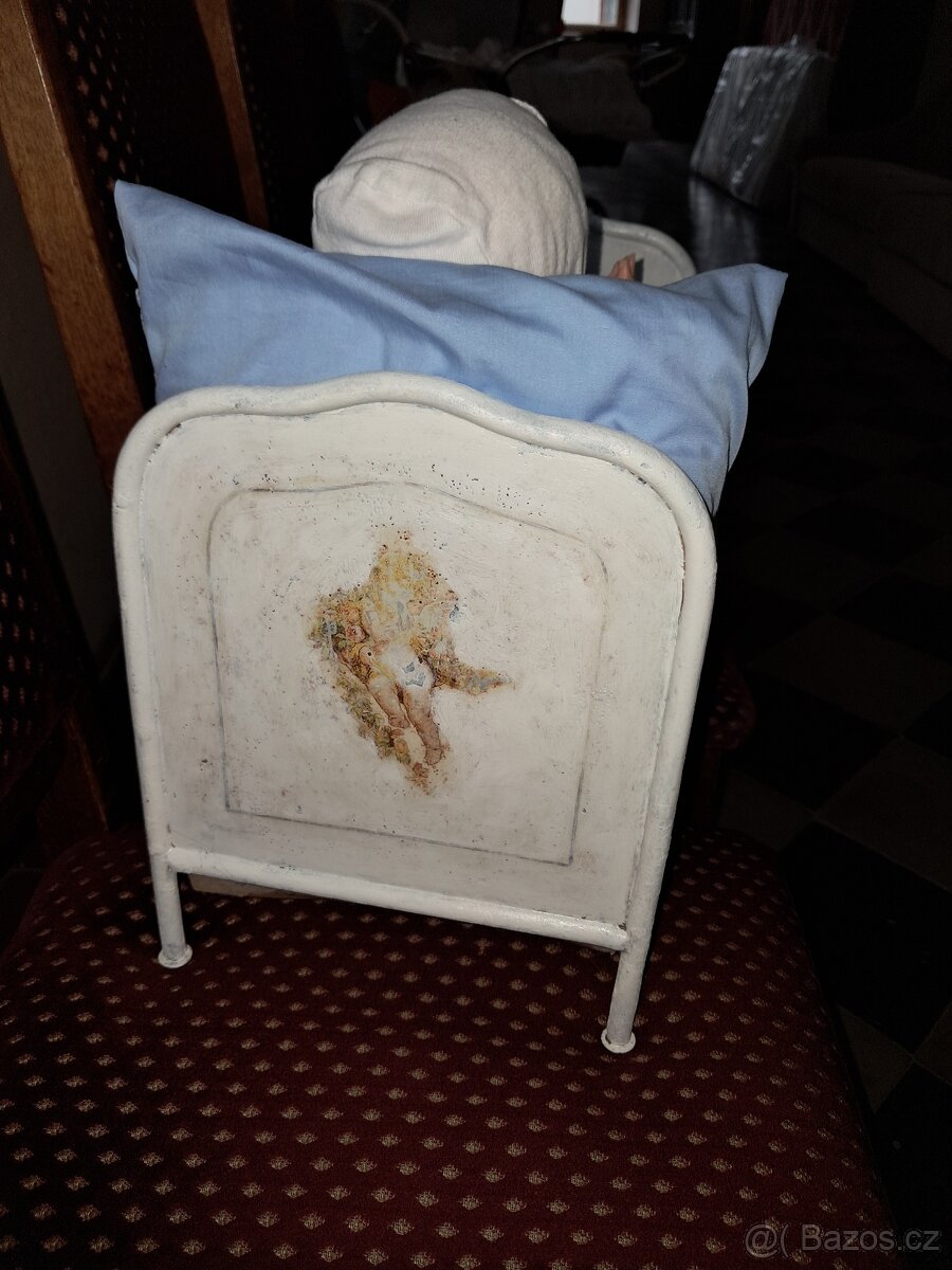 Kovová postýlka pro panenky - 3