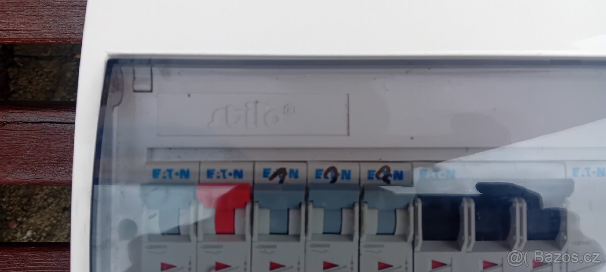 Elektro Rozvodnice rozvaděč jističe - 3