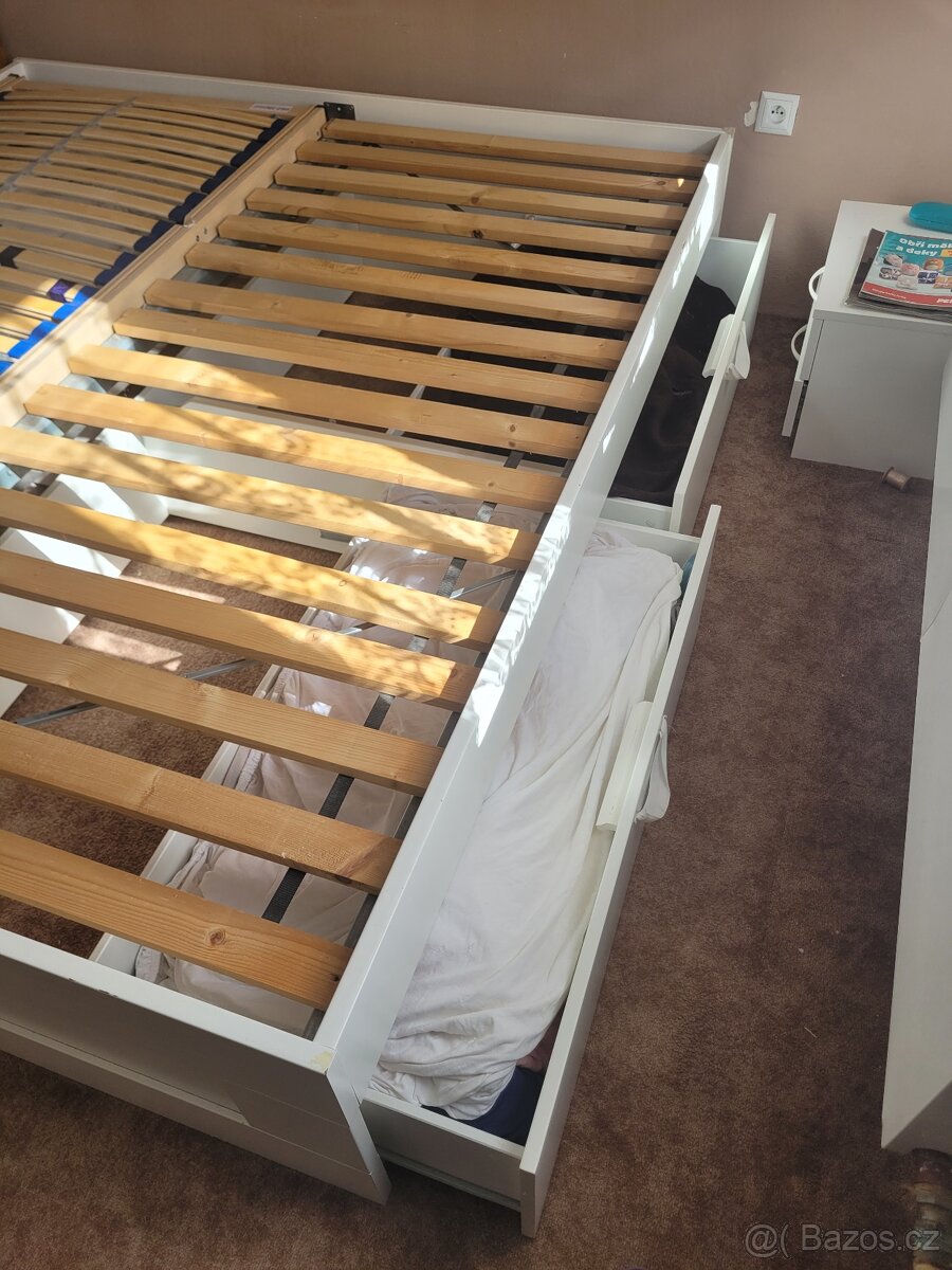 Manželská postel s úložným prostorem - 3