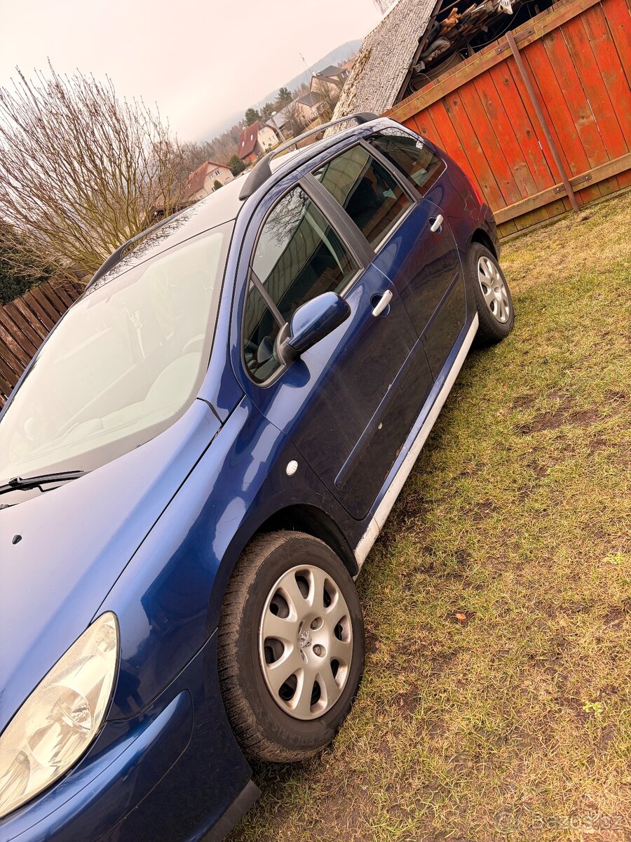 Peugeot 307 SW 1.6 benzín - 3