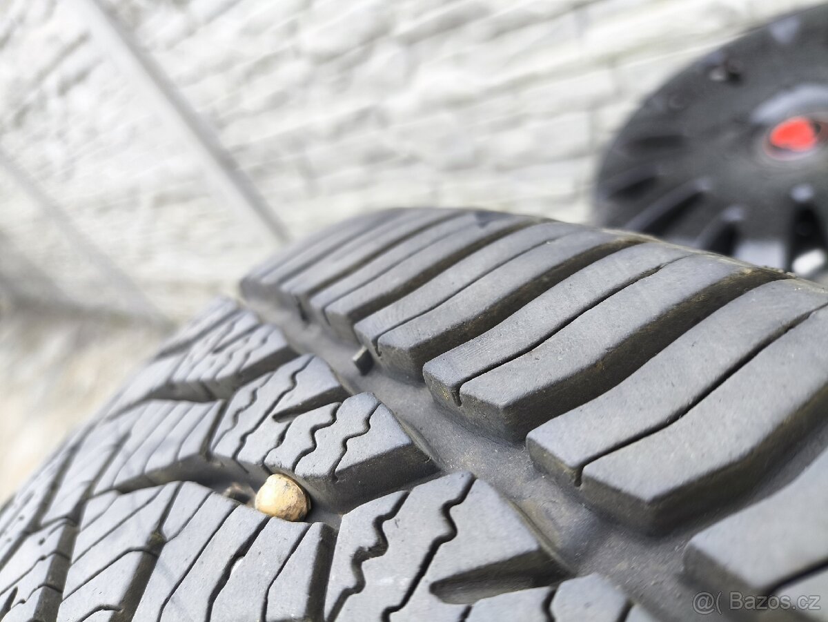 Celoroční pneu Barum - 3