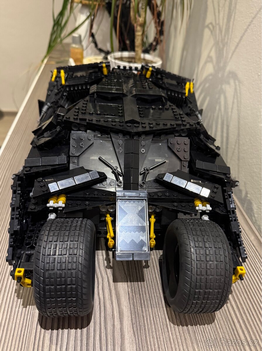 Batmobil Tumbler Lego 76240 - kompatibilní - 3