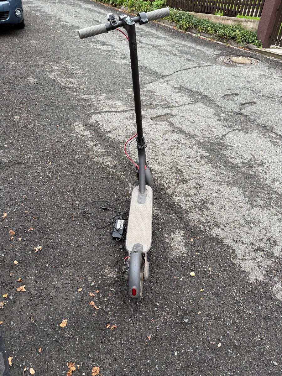 Elektrokoloběžka Xiaomi - 3