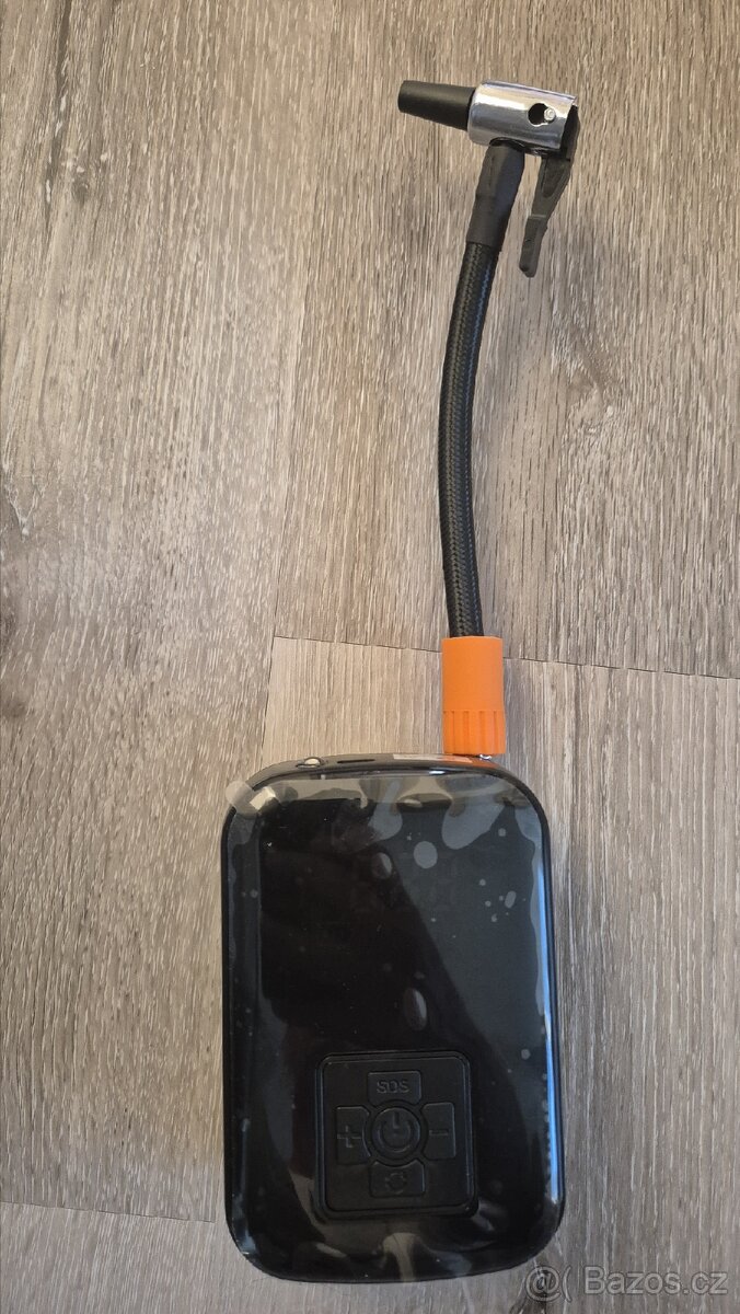 Přenosný nabíjecí kompresor / pumpa – USB-C, LCD displej
- 3