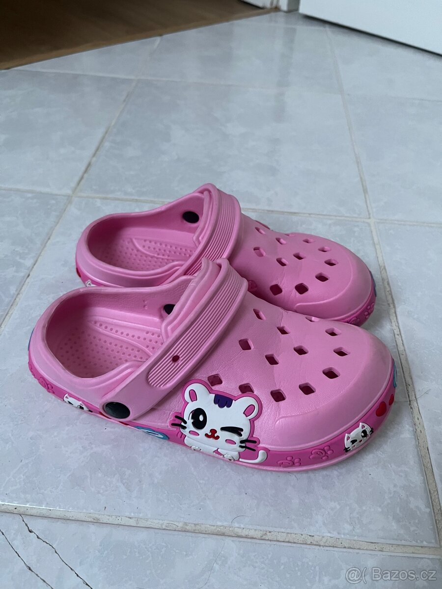 Dívčí pantofle - 3