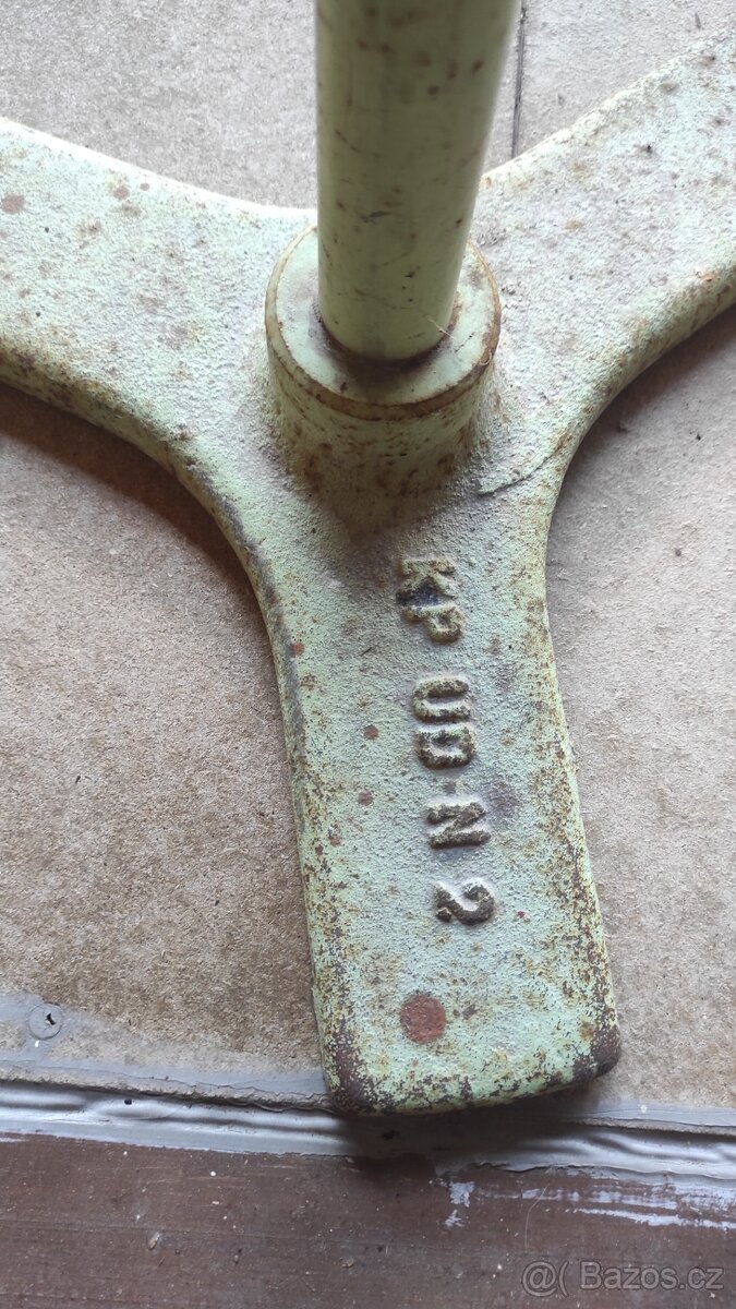 Malířský kruh se stojanem - 3