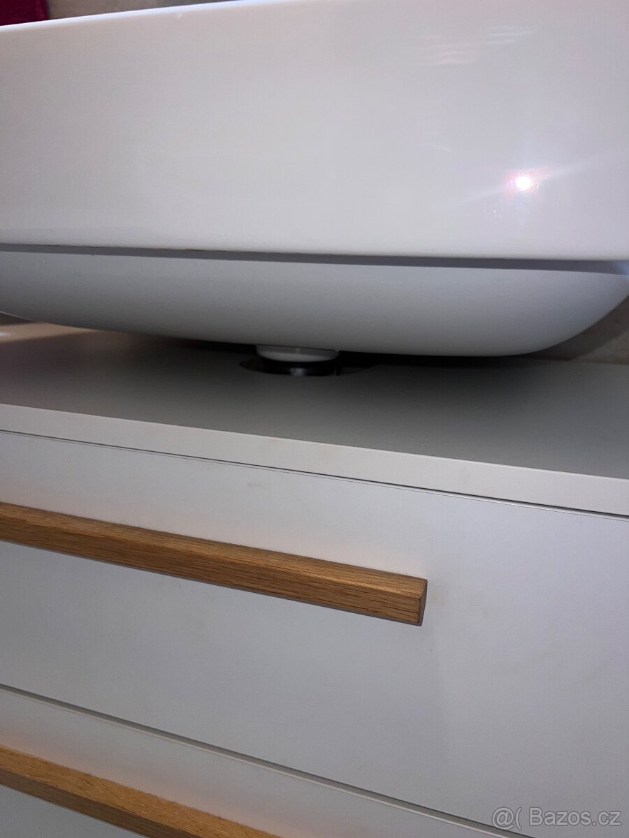 Koupelnová sestava - 2 komody - 3
