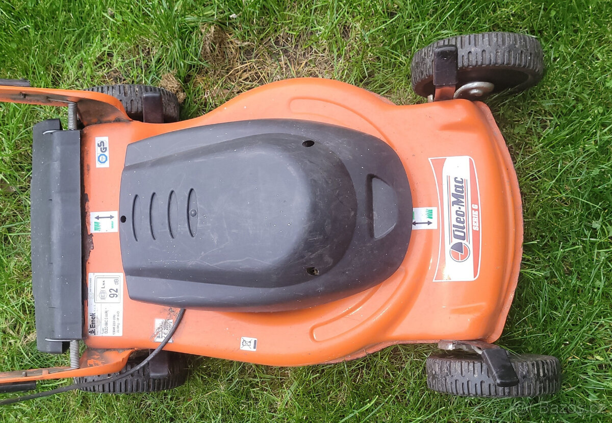 ELEKTRICKÁ SEKAČKA + VŘETENOVÁ SEKAČKA - 3