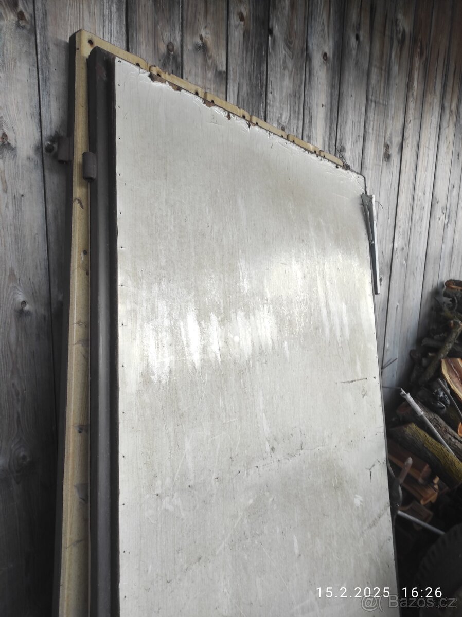 Garážové Dvoukřídlé vrata - 3