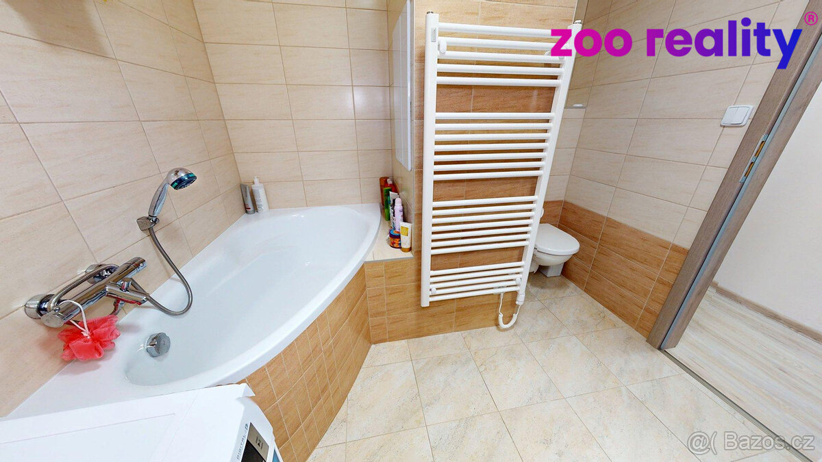 Prodej, byt 3+1, 70 m2, Volary, Sídliště Míru - 3