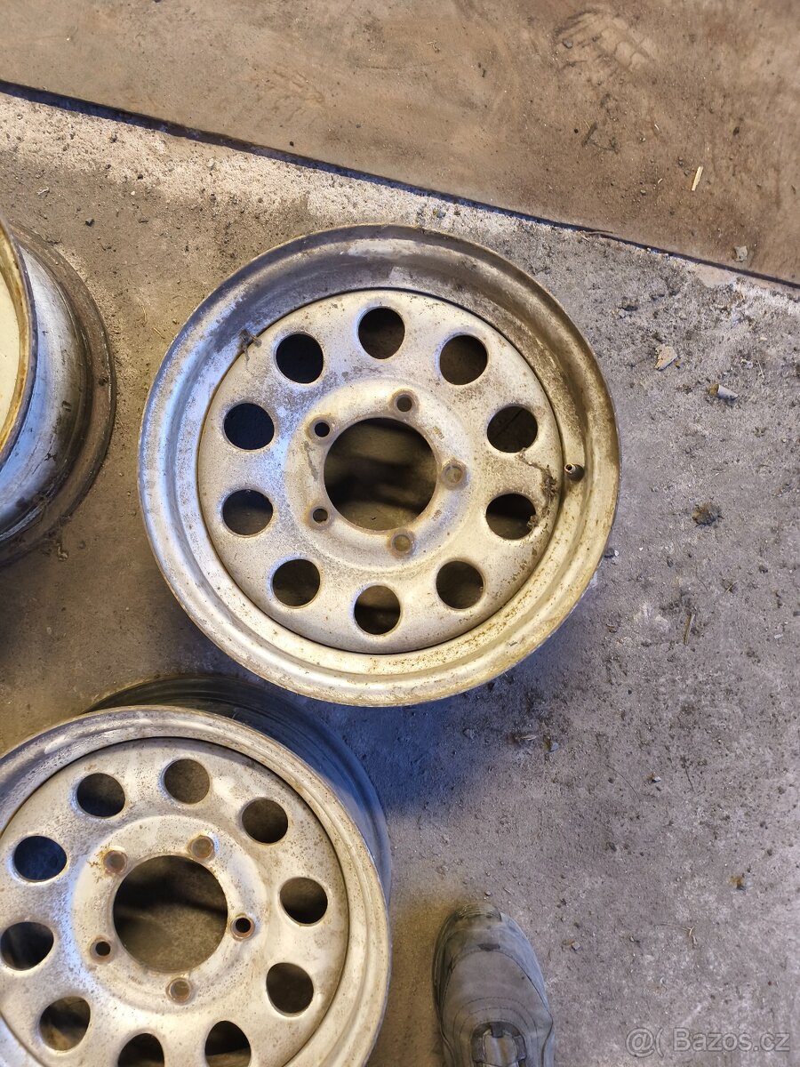 Plechové disky Suzuki samuraj R15 - 3