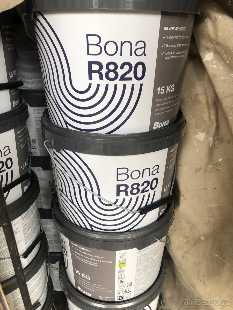 Lepidlo na vinyl BONA R820 - 3