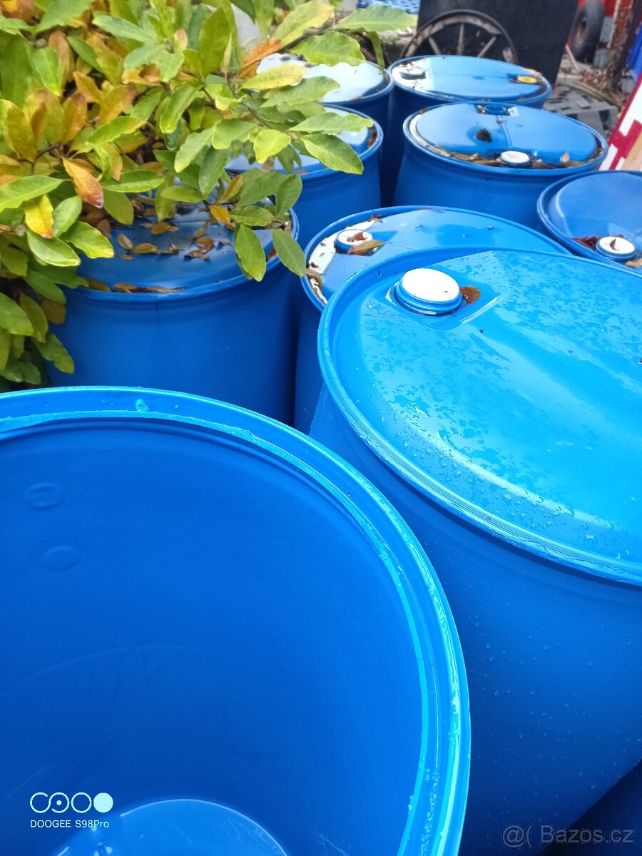 Plastové sudy 200 litrů - 3