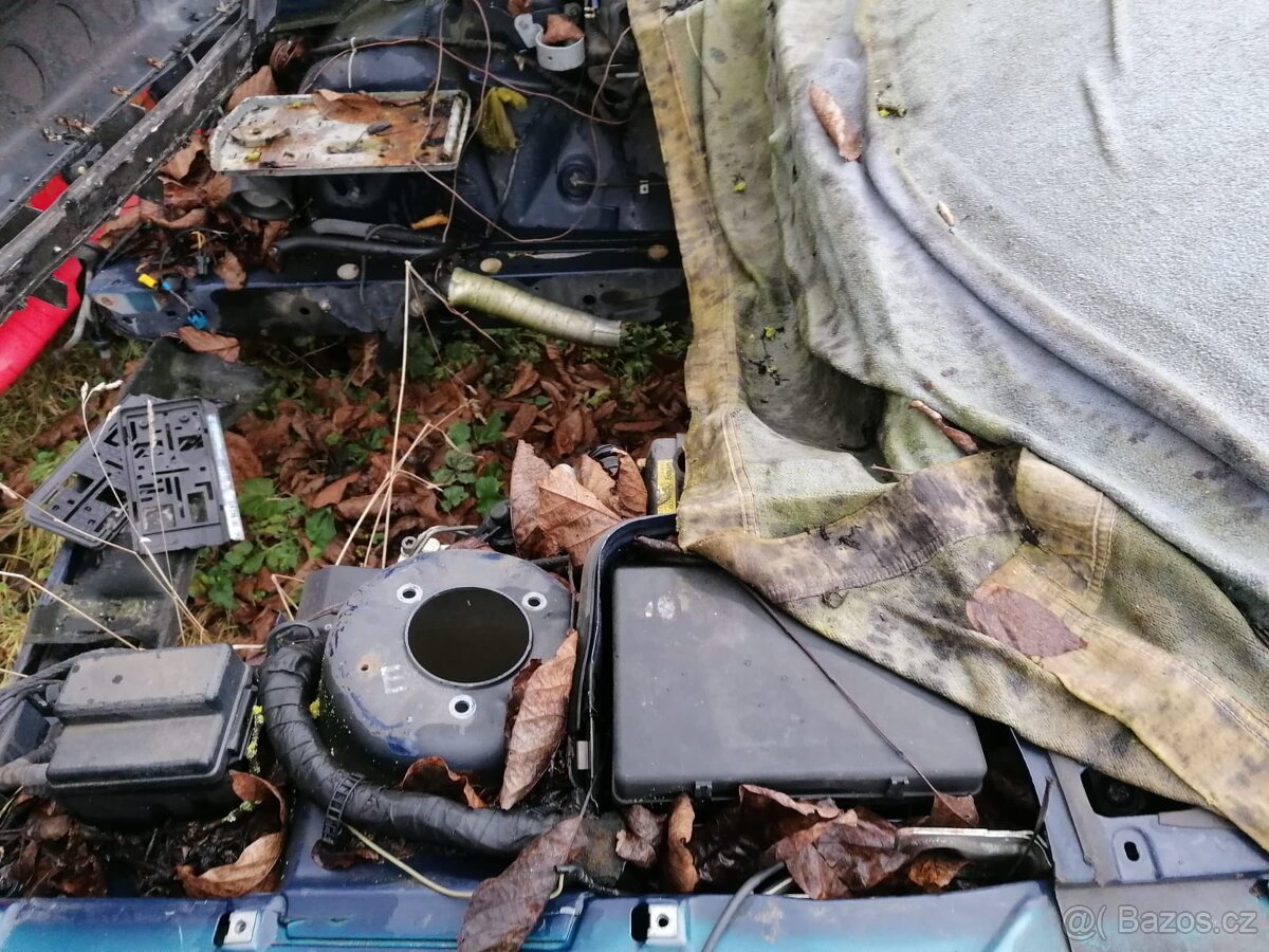 Bmw e34 na náhradní díly - 3