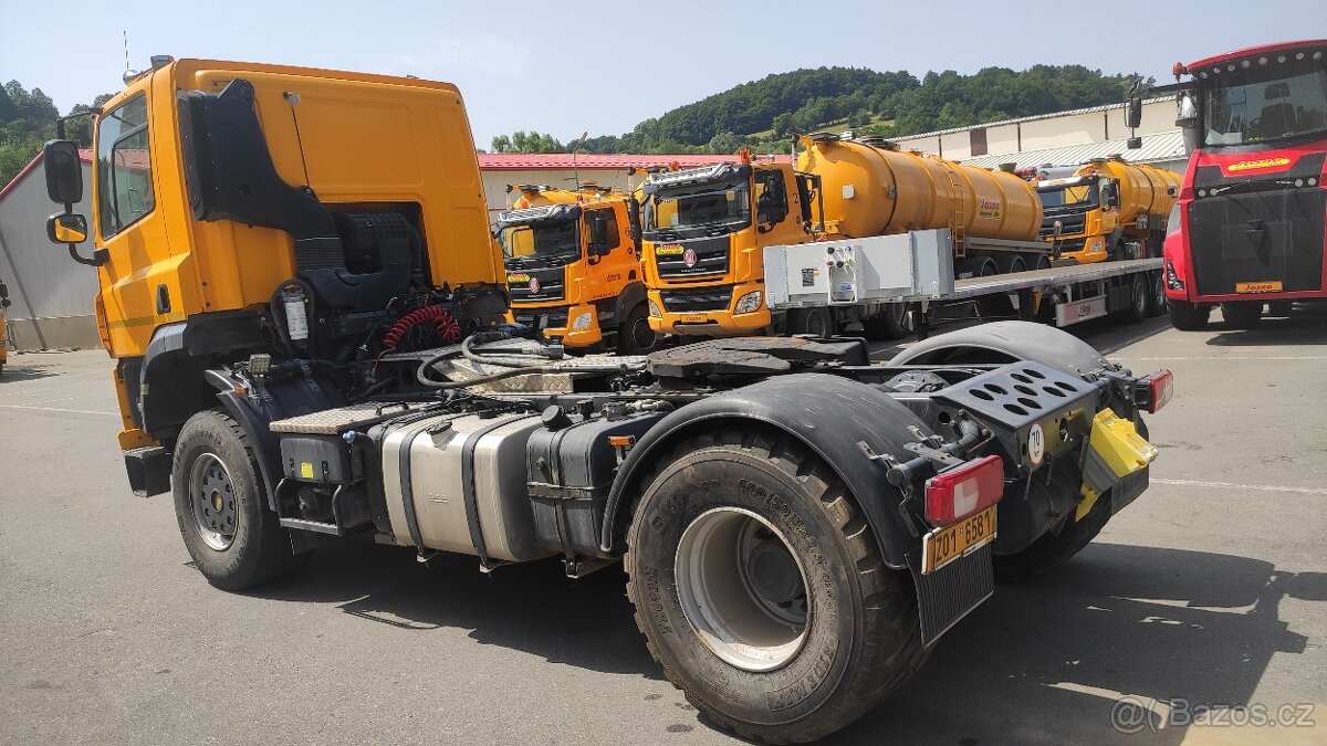 TATRA Phoenix 4x4 - traktor - 3